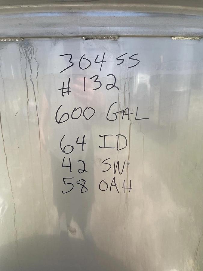 600 Gallon , 500 Working Capacity 304 Stainless Steel Mix Tank Cone Bottom Open