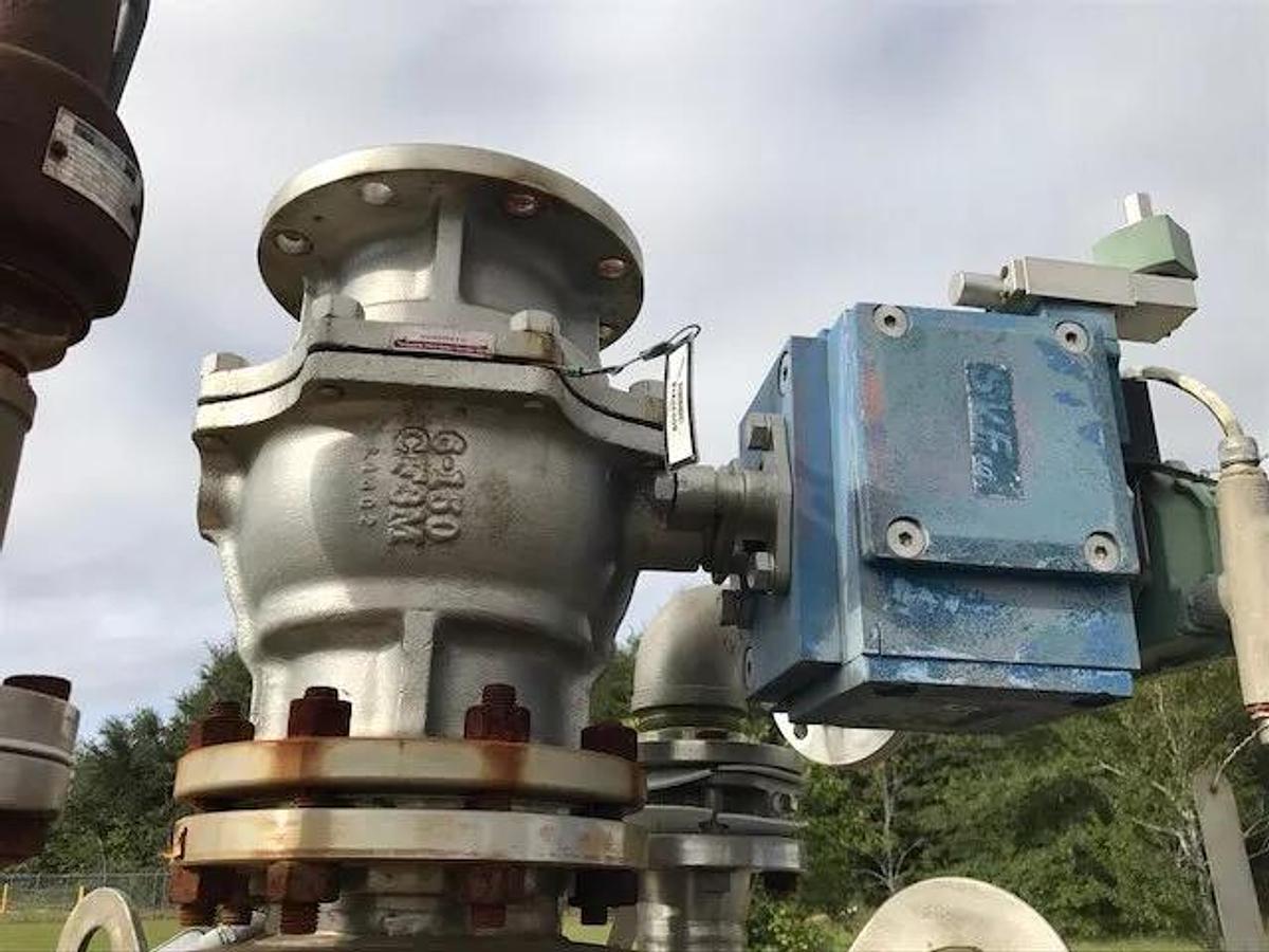 Used 55 Gallon Deep Cone Stainless Steel Tank On Legs Mfg By Arrow Processing Equipme