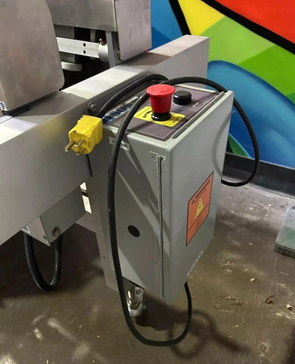 Used 3M-Matic 8000A Top&Bot Case Sealer w/ BEL 505G4 Semi-Automatic Case Erector 2018