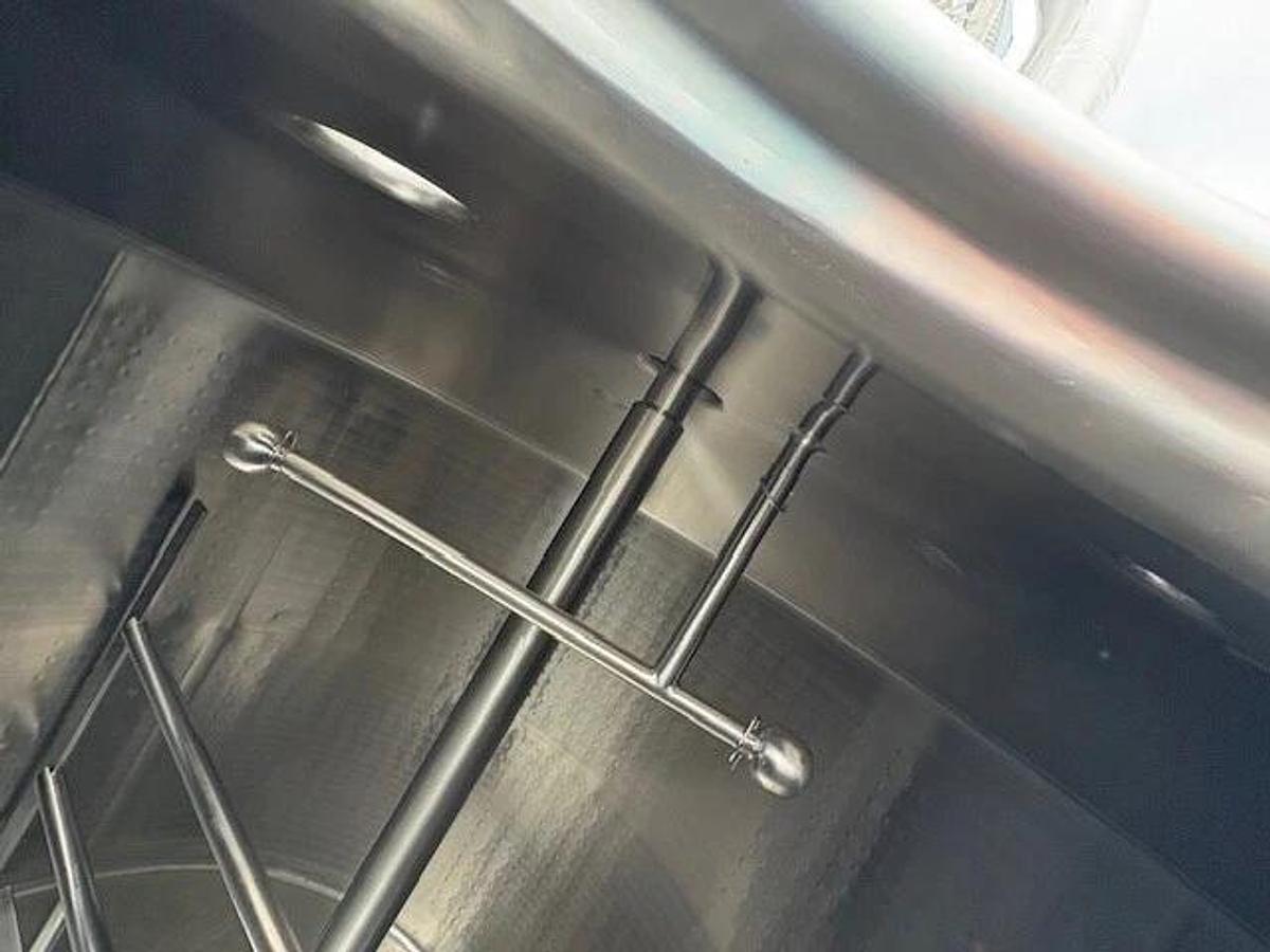 Used 3000 Gallon Stainless Steel Jacketed Processor mfg by DCI 60 PSI Sweep Agit