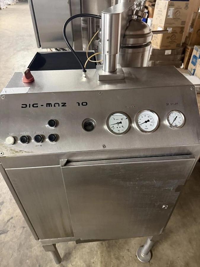 Used DIC Essential oil extraction Instant Controlled Pressure Drop , Mdl DIG-MAZ 10