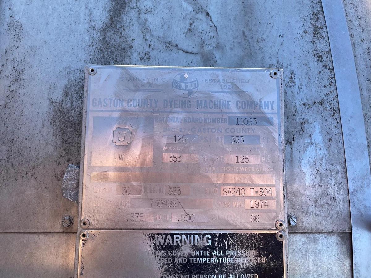 Used Gaston County 304 stainless steel autoclave. 6′ diameter X 7′ long.