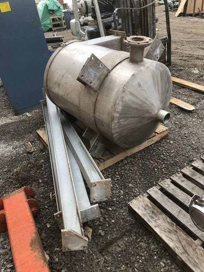 Used 100 Gallon 316 Stainless Steel Mixing Tank W Lightnin Mixer