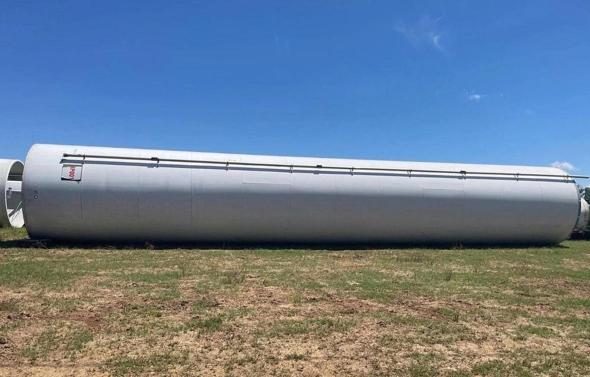 Used 2 SILO PELLET RESIN SILO’S MFG BY CST STORAGE 12’ x 72’  NO RUST! Excellent Cond