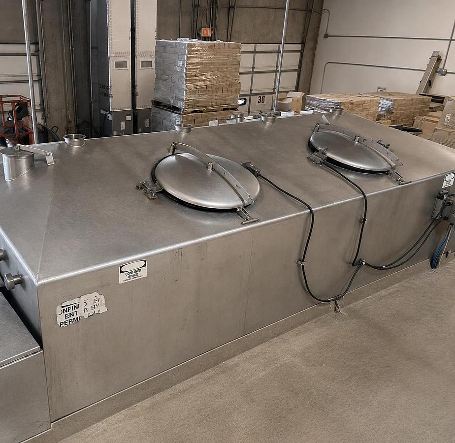 Used APV 160 Cu Ft Stainless Steel Twin Shaft Ribbon Blenders 40 HP Model HD-160DR