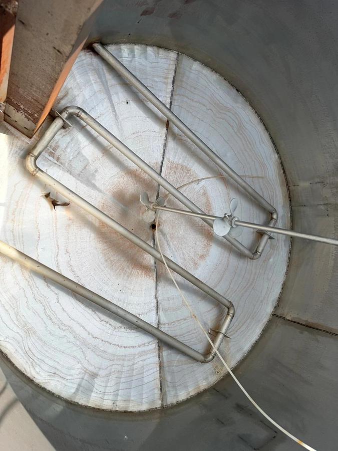 Used 600 Gallon 304 Stainless Steel Open Top Cone Bottom Tank w/ heat /Cooling Coils