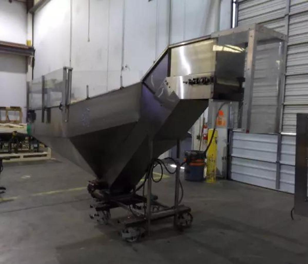 Used PACE M600 Empty Bottle Unscrambler with Hopper Elevator, Stainless Steel