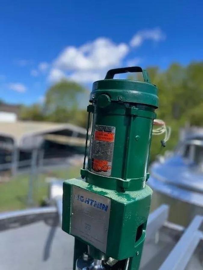 1000 Gallon 316L Stainless Steel Mix w Lightnin Tank Cone Bottom Open Top