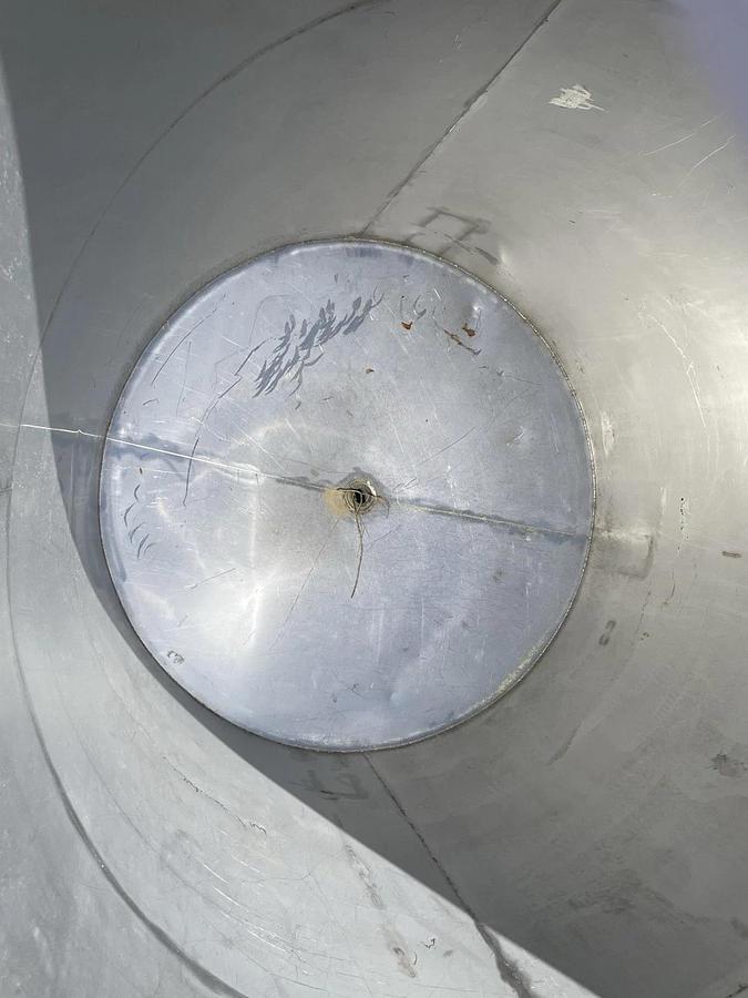 Used 1000 Gallon 304 Stainless Steel Tank Cone Bottom hinged lid top