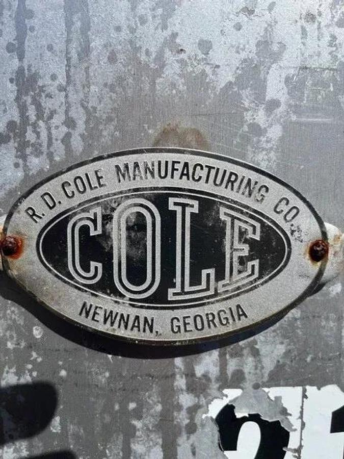 Used 1000 Gallon 304 Stainless Steel Mix Tank Cone Bottom hinged lid top