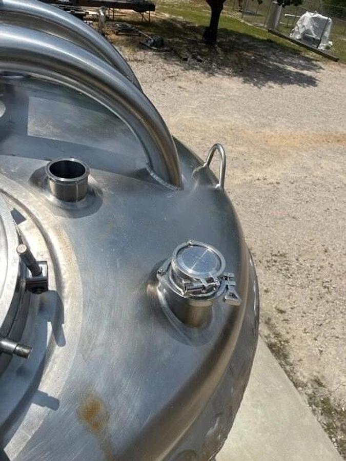 Used 1000 Gallon Insulated Stainless Steel Processor with sweeping agitation w Cone