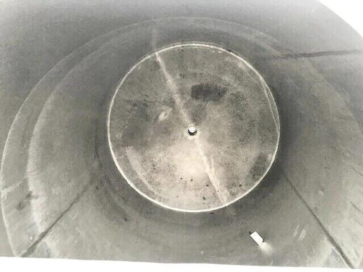 Used 500 Gallon 316 Stainless Steel Insulated Tank Closed Top , Cone , Hinged  Lid