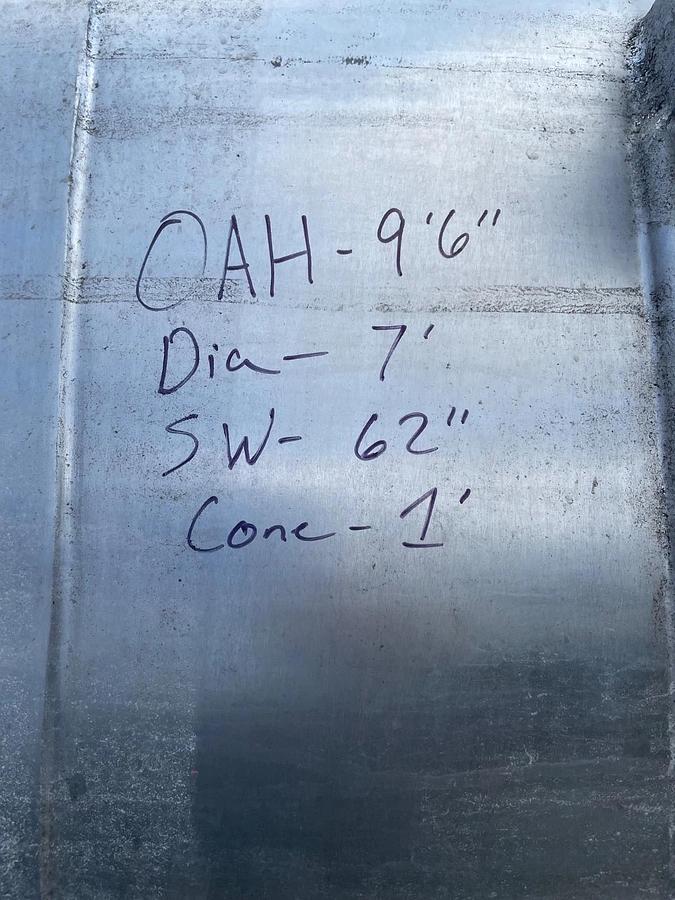 Used 1500 Gallon Jacketed Stainless Steel Processor with sweeping agitation w Cone