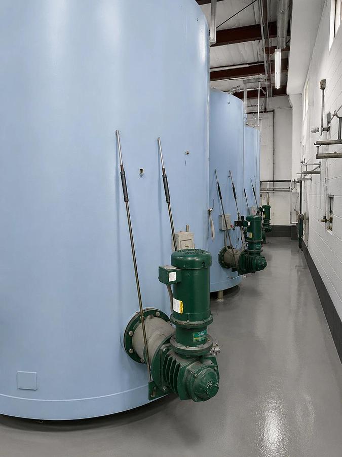Used 2500 Gallon Vertical Jacketed Stainless Steel Mix Tank w/ 5 HP Agitator  4 avail