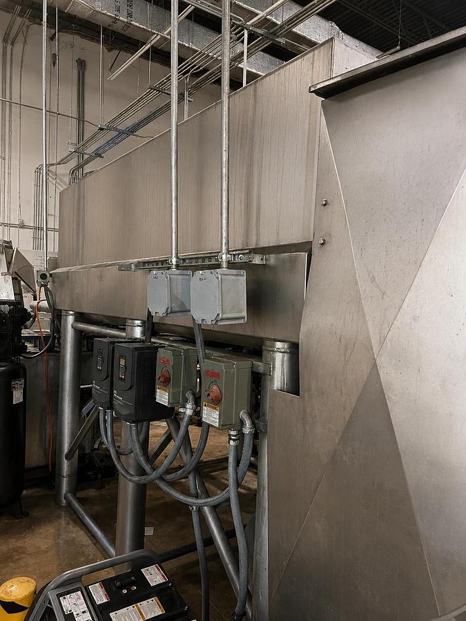 Used APV 160 Cu Ft Stainless Steel Twin Shaft Ribbon Blenders 40 HP Model HD-160DR