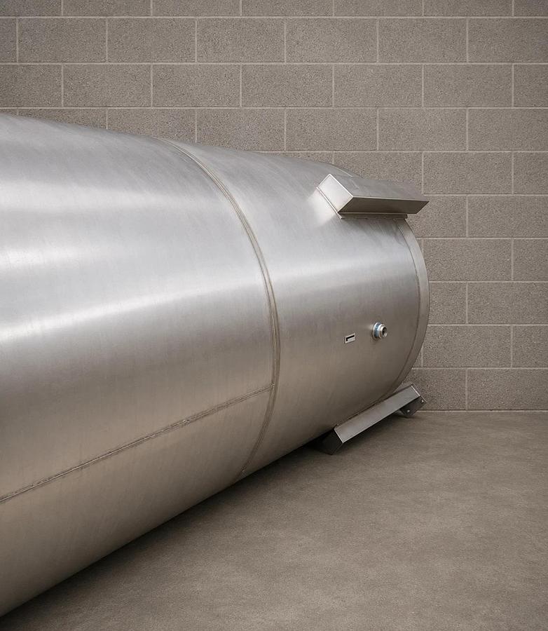 Used 3400 Gallon Mfg By Meridian Stainless Steel Vertical Storage Tank Very Clean