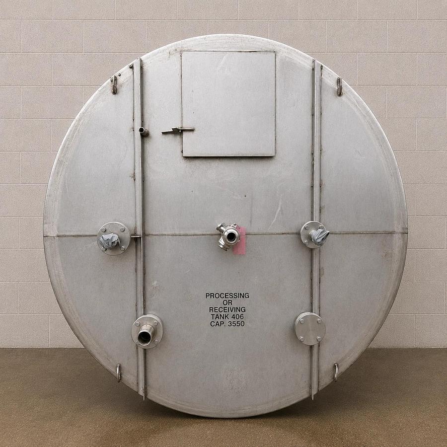 Used 3500 Gallon Stainless Steel Vertical Storage Tank Very Clean