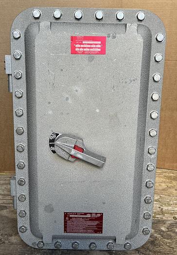XCBEN4 ADALET Explosion Proof Enclosure 400 Amp Susol TS400HU Circuit Breaker