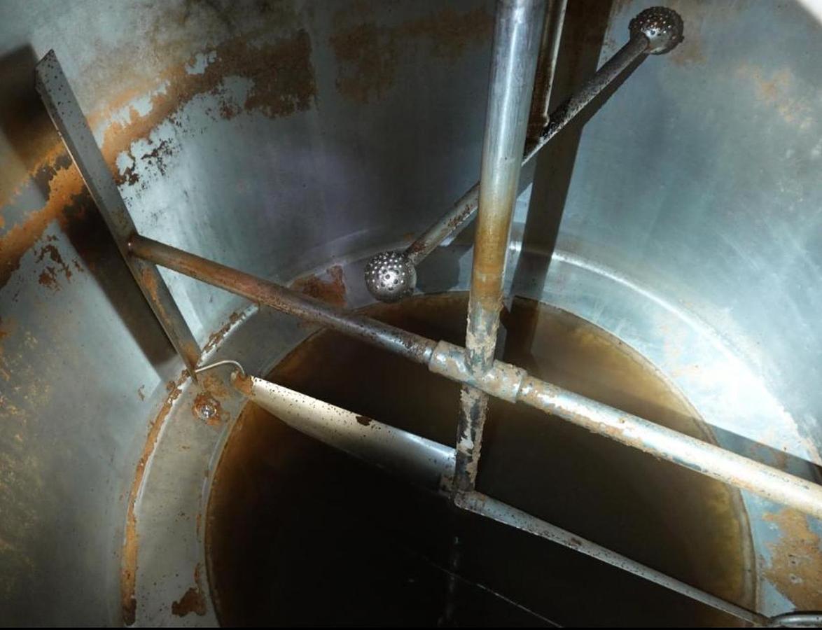 Used 1500 Gallon Stainless Steel Processor Tank with Agitation Food Grade