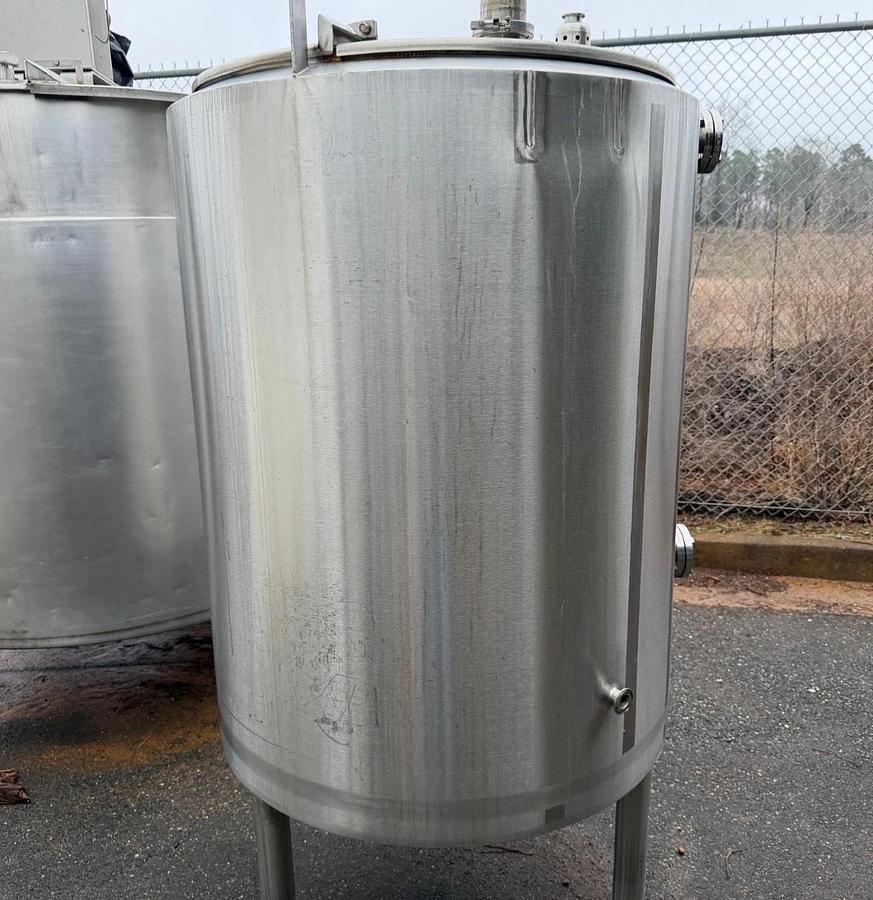 Used 200 Gallon Jacketed 316 Stainless Steel  Cone bottom center Drain mfg DCI