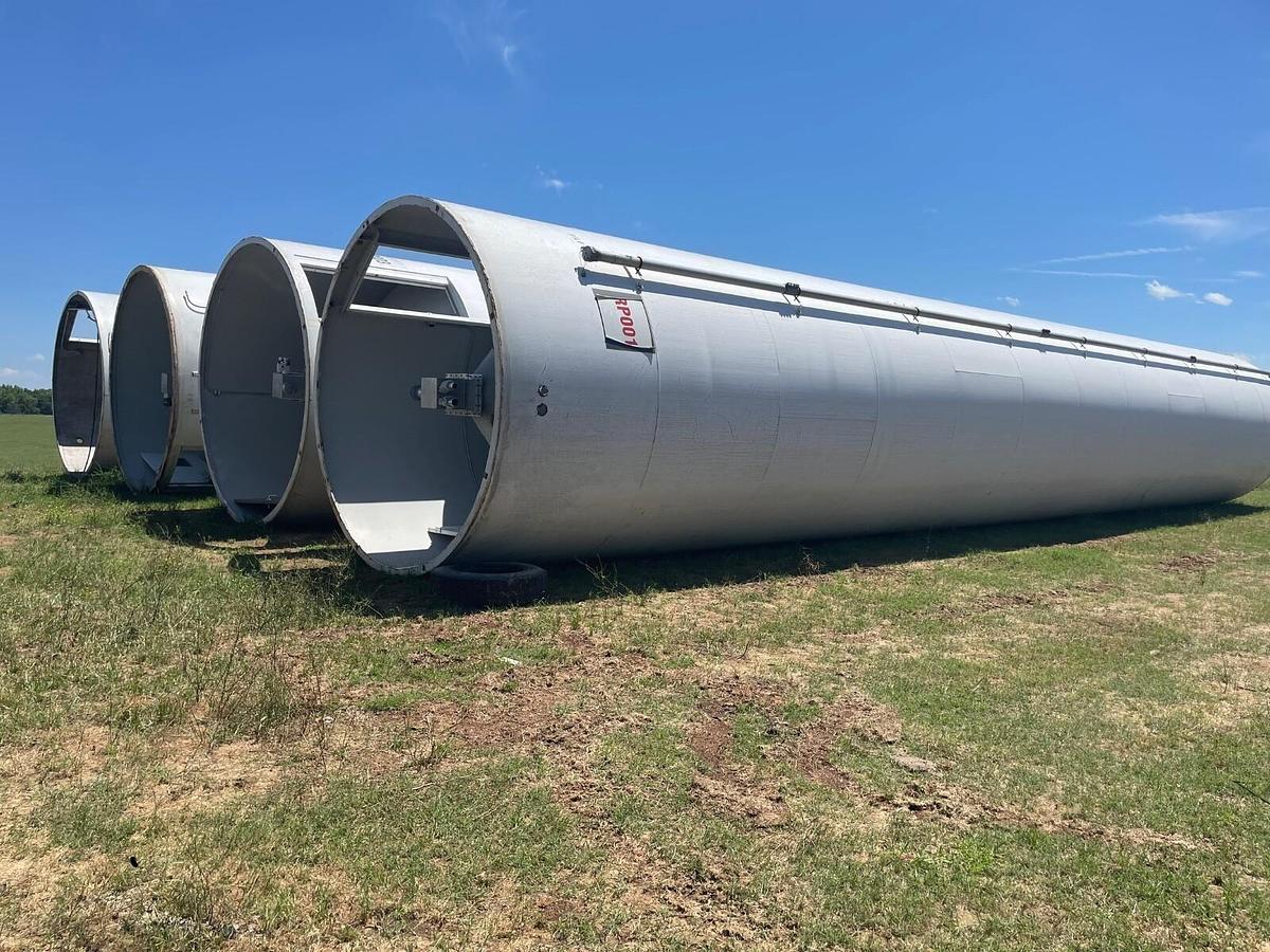 Used SILO PELLET RESIN SILO’S MFG BY CST STORAGE 12’ x 72  7000 cubic feet 4 availabl