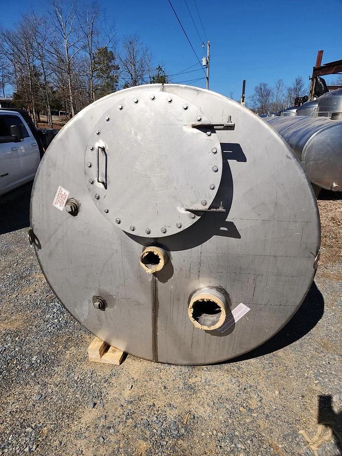 Used 3400 Gallon Mfg By Meridian Stainless Steel Vertical Storage Tank Very Clean