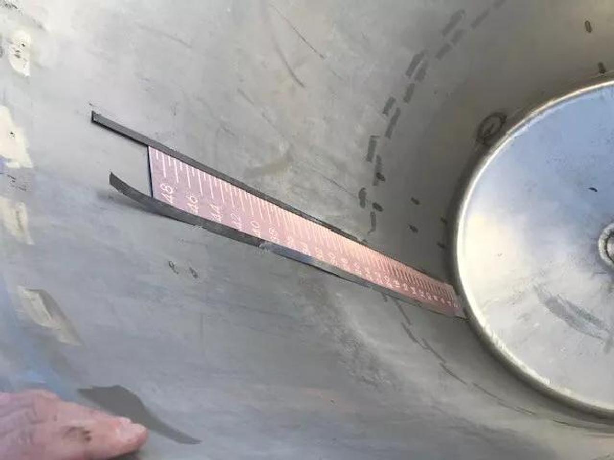 Used 350 Gallon 316 Stainless Mix Tank Vertical With Dish Bottom