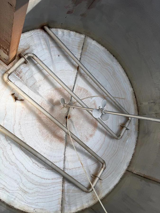 Used 600 Gallon 304 Stainless Steel Open Top Cone Bottom Tank w/ heat /Cooling Coils