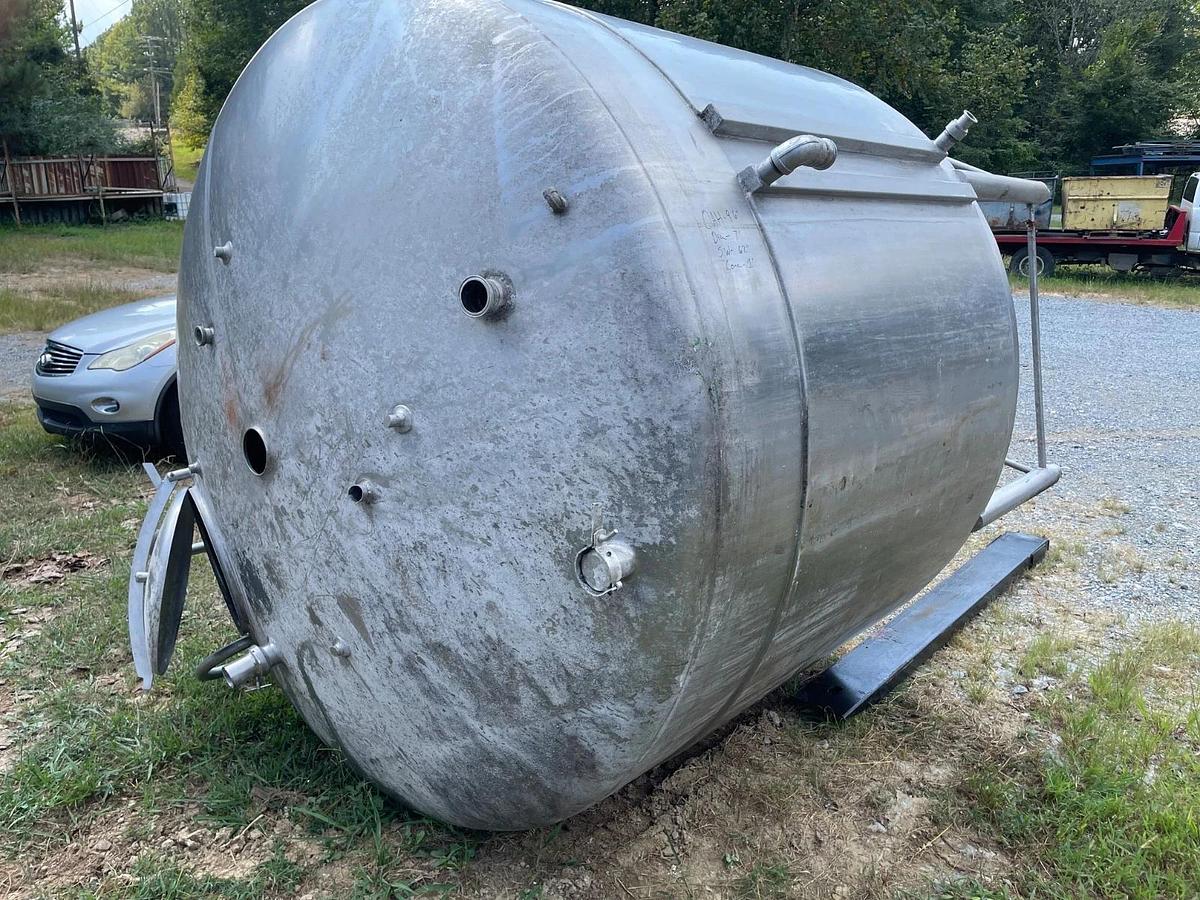 Used 1500 Gallon Jacketed Stainless Steel Processor with sweeping agitation w Cone