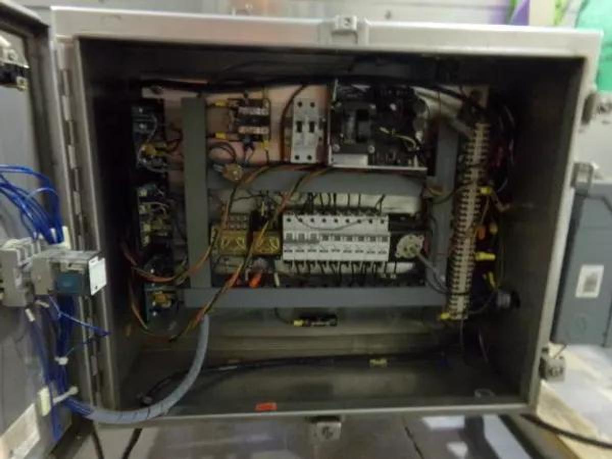 Used PACE M600 Empty Bottle Unscrambler with Hopper Elevator, Stainless Steel