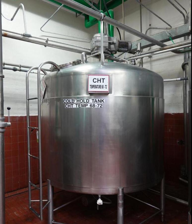 Used 1500 Gallon Stainless Steel Processor Tank with Agitation Food Grade