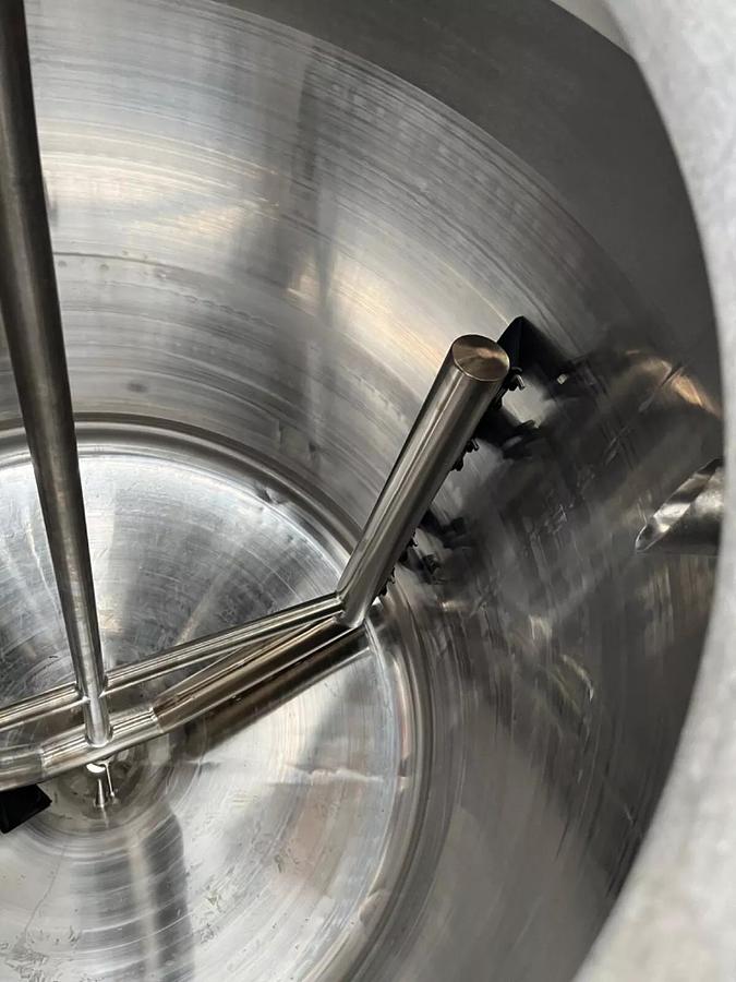 Used 1000 Gallon Insulated Stainless Steel Processor with sweeping agitation w Cone