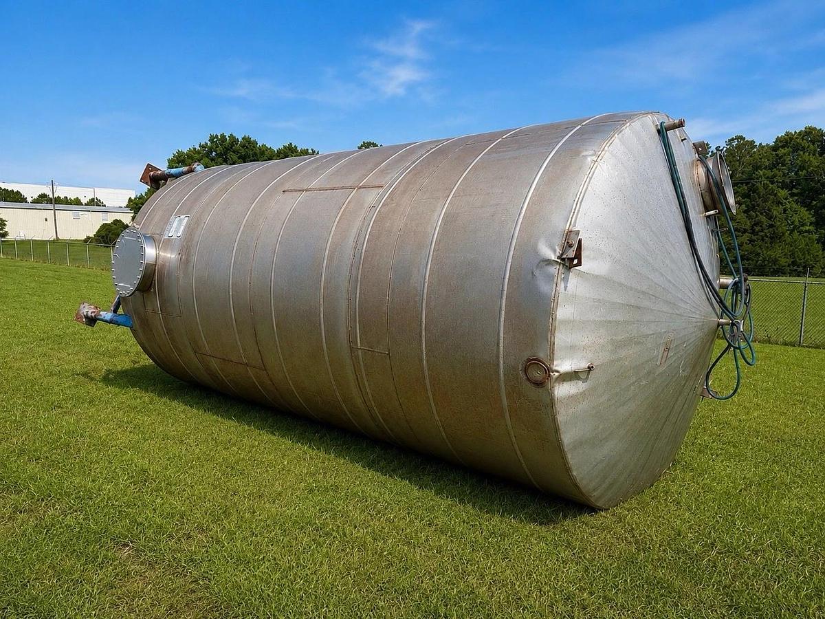 Used 10,000 Gallon Stainless Steel Vertical Storage Process Tank Dome Top Cone Bottom