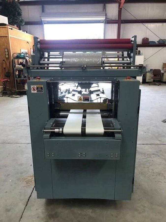 Used Shanklin F4A F-4A  Horizontal Flow Wrapper Automatic Continuous motion Form Fill