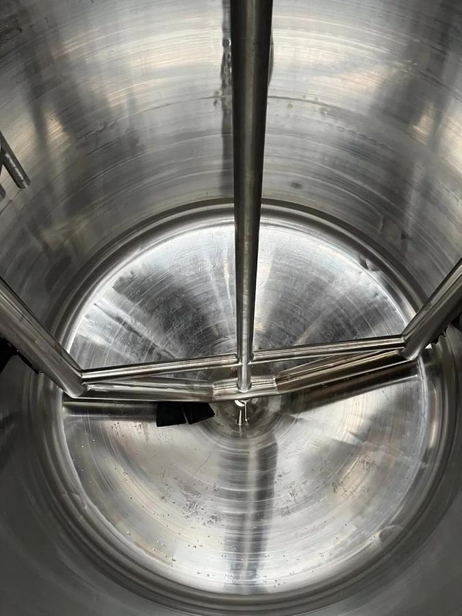 Used 1000 Gallon Insulated Stainless Steel Processor with sweeping agitation w Cone