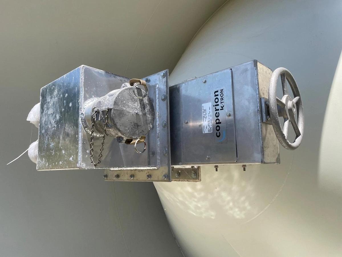 Used SILO PELLET RESIN SILO’S MFG BY CST STORAGE 12’ x 72  7000 cubic feet 4 availabl