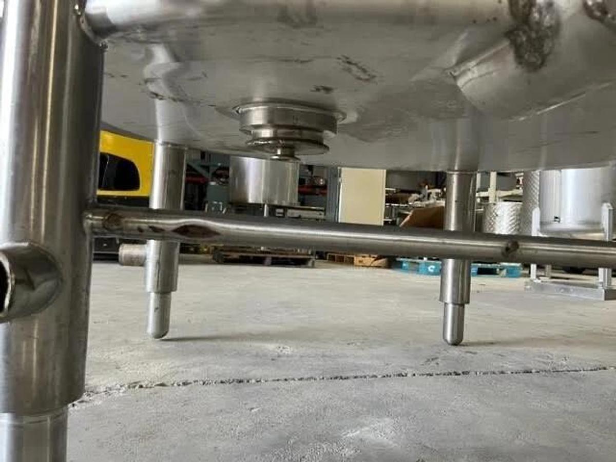 Used 500 Gallon Feldmeier 316 Stainless Steel Dome Top Dish Bottom Mix Tank w ladder