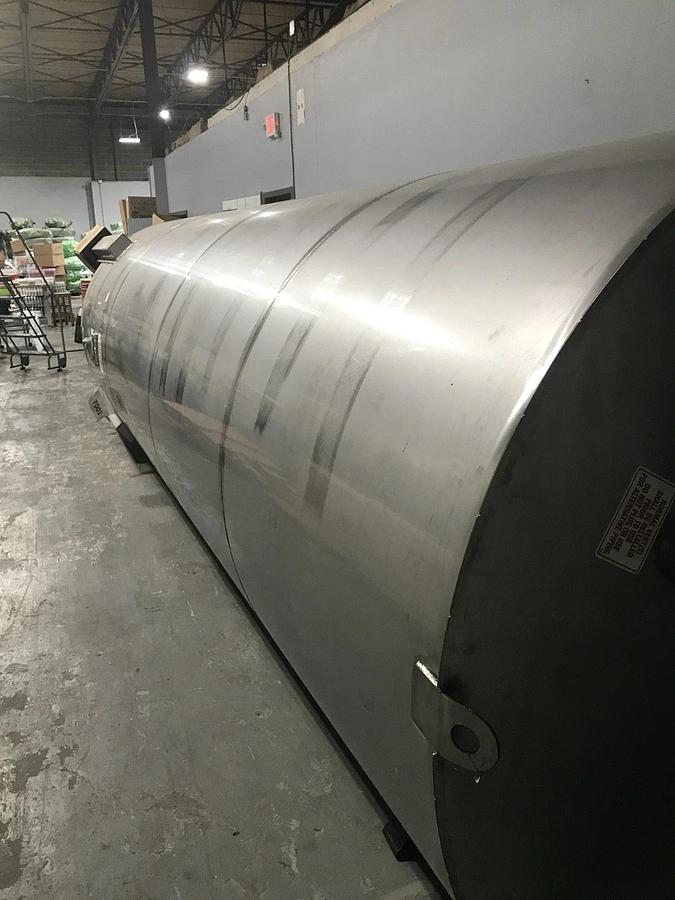 Used 3400 Gallon Mfg By Meridian Stainless Steel Vertical Storage Tank Very Clean