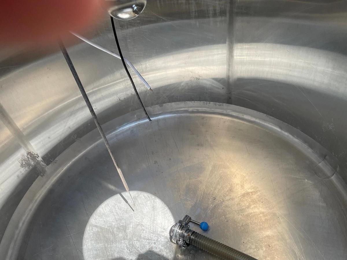 Used 500 Gallon 304 Stainless Steel Food Grade Tank with Dome Top and Cone Bottom