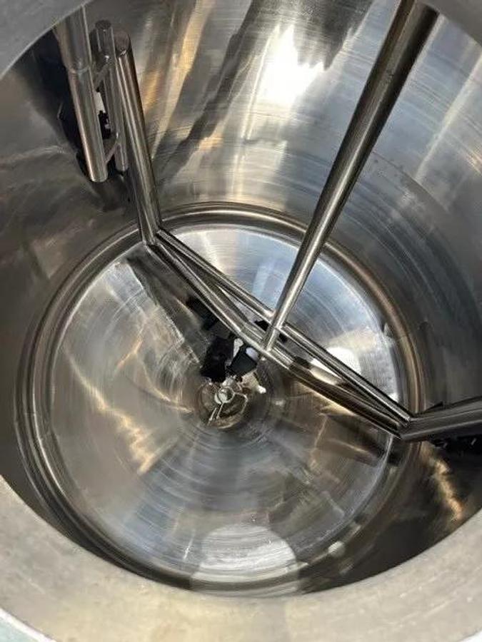 Used 1000 Gallon Insulated Stainless Steel Processor with sweeping agitation w Cone
