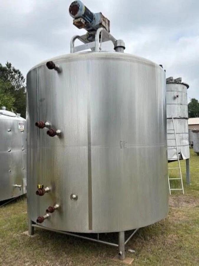 Used 3000 Gallon Stainless Steel Jacketed Processor mfg by DCI 60 PSI Sweep Agit