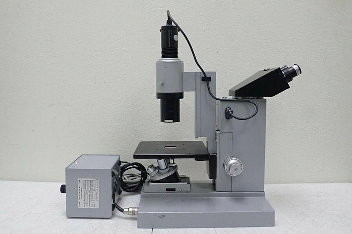 Used Leitz Wetzlar Diavert Microscope w/ 4 Objectives, Periplan GF 10X Eyepieces etc
