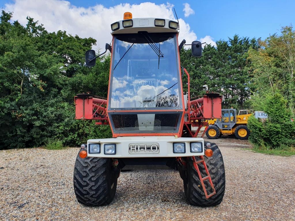 Used Bateman Contour HiLo Self Propelled Sprayer for Sale at LBG M...
