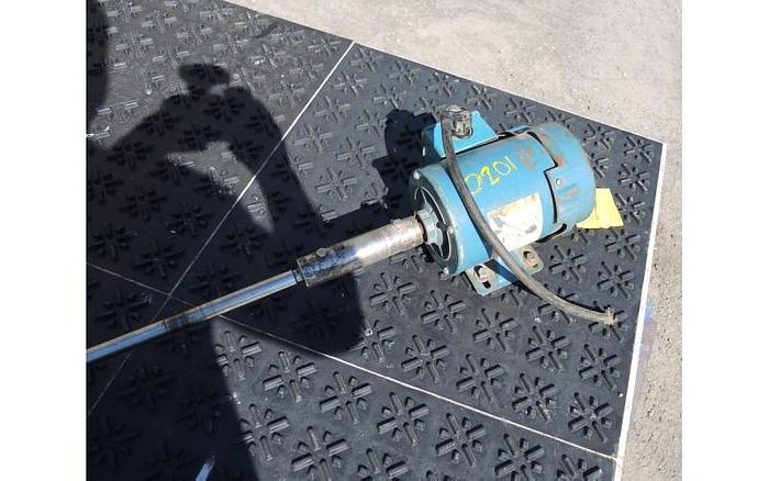 D'occasion USED TOP ENTRY MIXER, 0.5 HP