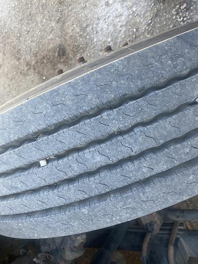 Used 2013 Kenworth T700