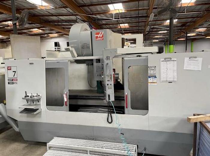 Used 2004 HAAS VF7/50 Vertical Machining Center