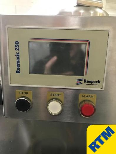 Used Tray Sealing Machine