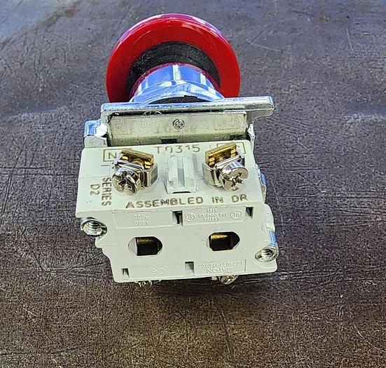 Used Eaton 10250T5B62-3X