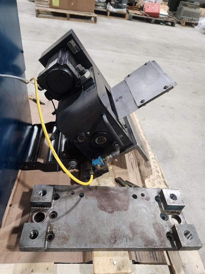 Used Rapid-Air Model:106D 6" Feeder with Control and LSP Lube Sprayer