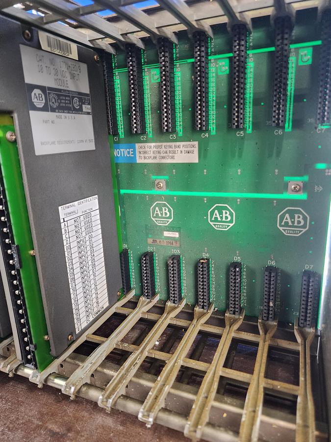 Used Allen-Bradley 1771-A2B 8 Slot I/O Chassis 1771-P2 Power Supply